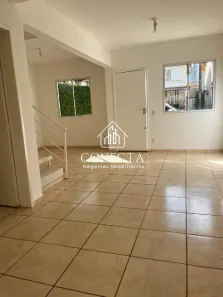 Casa de Condomínio com 3 Quartos para alugar, 140m² no Lídice, Uberlândia
