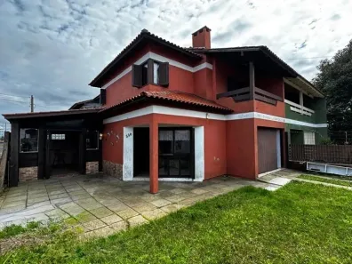 Casa com 3 Quartos à venda, 123m² no , Imbé