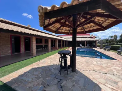 Fazenda/Sítio com 4 Quartos à venda, 414m² no , Anhembi