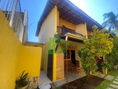 Casa de Condomínio com 2 Quartos à venda, 89m² no Loteamento Balneário Camburi, Caraguatatuba