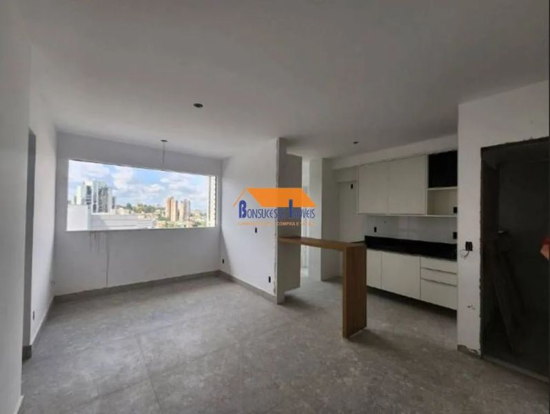 Apartamento com 2 quartos — Santa Efigênia, Belo Horizonte