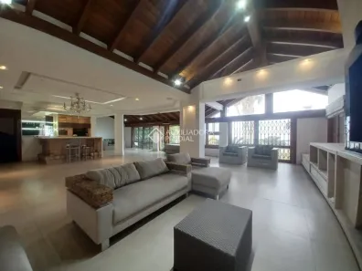 Casa com 3 Quartos para alugar, 2636m² no Pedra Redonda, Porto Alegre