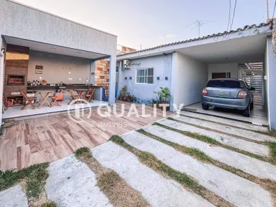 Casa com 4 Quartos à venda, 180m² no Parque Araxá, Fortaleza