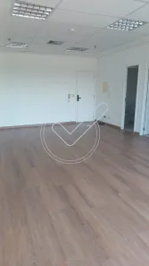 Sala Comercial para alugar, 47m² no Sítio Tamboré Alphaville, Barueri