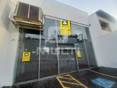 Ponto Comercial com 1 Quarto para alugar, 390m² no Dona Zulmira, Uberlândia