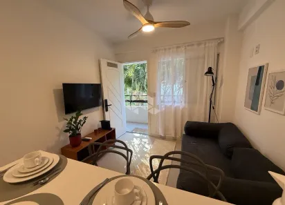 Apartamento com 1 Quarto à venda, 31m² no Canasvieiras, Florianópolis