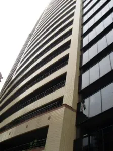 Apartamento com 2 Quartos para alugar, 73m² no Meireles, Fortaleza