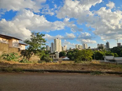 Lote/Terreno à venda, 420m² no Anápolis City, Anápolis