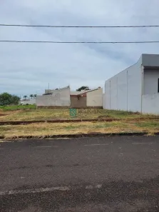 Lote/Terreno à venda, 400m² no Jardim Oriental, Maringá