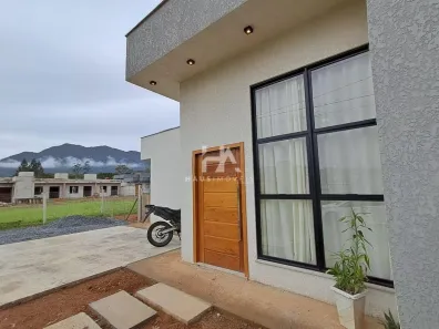 Casa com 1 Quarto para venda ou aluguel, 63m² no Rio Cerro II, Jaraguá do Sul