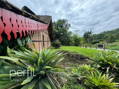 Fazenda/Sítio com 3 Quartos à venda, 150m² no Dona Francisca (Pirabeiraba), Joinville