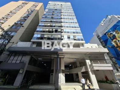 Apartamento com 3 Quartos para alugar, 78m² no Centro, Florianópolis
