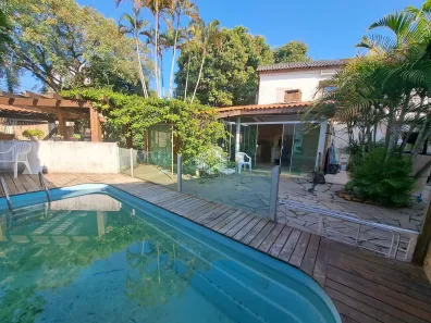 Casa com 3 Quartos à venda, 300m² no Nonoai, Porto Alegre