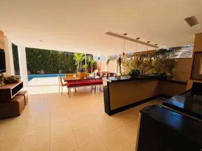 Casa com 4 Quartos à venda, 416m² no Morada da Colina, Uberlândia