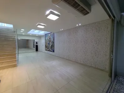 Casa com 2 Quartos para venda ou aluguel, 210m² no Ipiranga, São Paulo