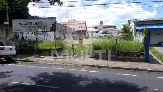 Lote/Terreno com 1 Quarto à venda, 630m² no Tabajaras, Uberlândia