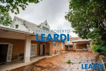 Sobrado com 5 Quartos à venda, 450m² no Sumaré, São Paulo