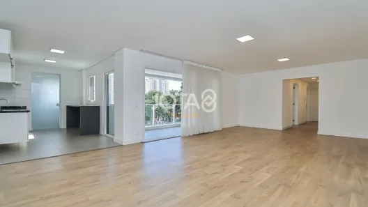 Apartamento com 3 Quartos para alugar, 110m² no Campo Comprido, Curitiba