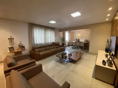 Apartamento com 4 Quartos à venda, 190m² no Santo Antônio, Belo Horizonte