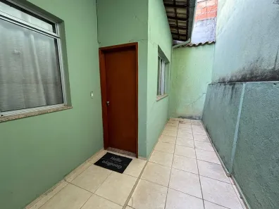 Casa com 2 Quartos à venda, 70m² no Parque Xangri-Lá, Contagem