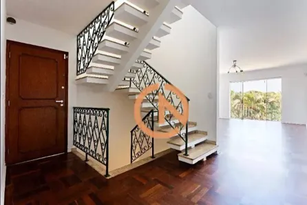 Sobrado com 3 Quartos à venda, 215m² no Vila Madalena, São Paulo