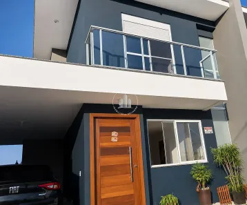 com 3 Quartos à venda, 135m² no Carianos, Florianópolis