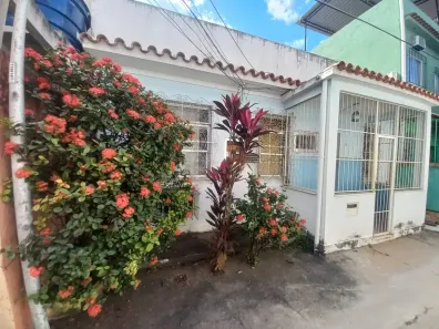 Casa com 2 Quartos à venda, 80m² no Madureira, Rio de Janeiro