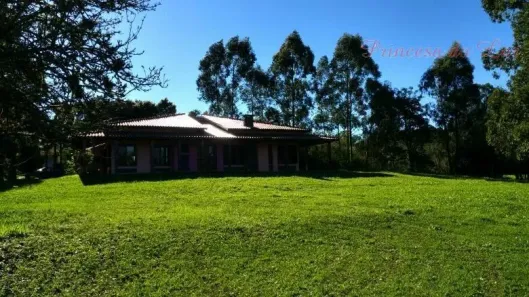 Casa com 4 Quartos para alugar, 500m² no Hípica, Porto Alegre