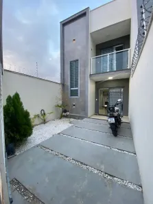 Sobrado com 2 Quartos à venda, 77m² no Nova Esperança, Parnamirim