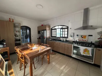 Imóvel Comercial com 3 Quartos à venda, 580m² no Jardim Adutora, São Paulo