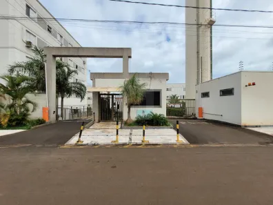 Apartamento com 2 Quartos para alugar, 42m² no Chácaras Tubalina e Quartel, Uberlândia