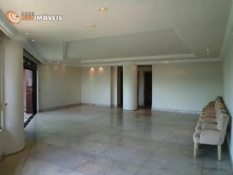 Apartamento com 4 quartos — Serra, Belo Horizonte