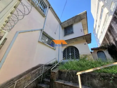 Casa com 4 Quartos à venda, 253m² no Colégio Batista, Belo Horizonte