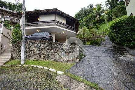 Casa de Condomínio com 3 Quartos à venda, 700m² no Vila Progresso, Niterói
