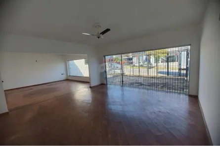 Imóvel Comercial com 3 Quartos para alugar, 324m² no Taquaral, Campinas