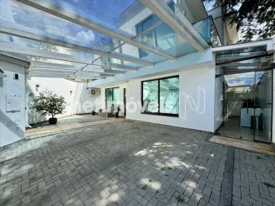 Casa com 3 Quartos à venda, 217m² no Trevo, Belo Horizonte