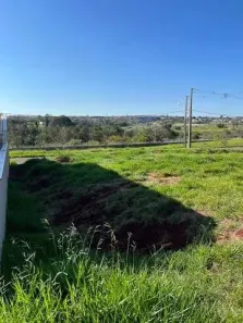 Lote/Terreno à venda, 300m² no Jardim Tarobá, Cambé