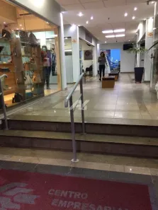 Sala Comercial para alugar, 240m² no Centro, Campinas