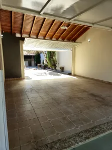 Casa com 4 Quartos à venda, 219m² no Jardim Samello IV, Franca