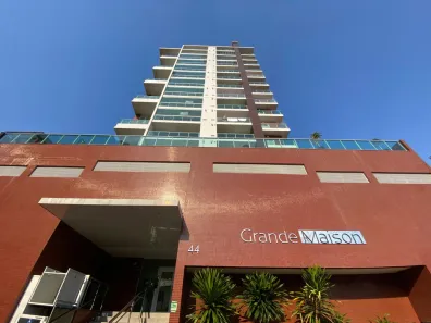 Apartamento com 2 Quartos para alugar, 130m² no Oficinas, Ponta Grossa
