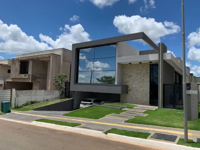 Casa de Condomínio com 4 Quartos à venda, 243m² no Residencial Goiânia Golfe Clube, Goiânia