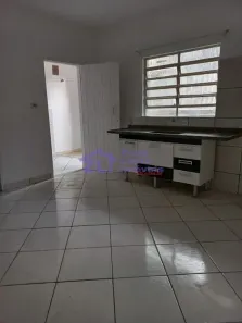 Casa com 1 Quarto para alugar, 50m² no Jardim Fernandes, São Paulo