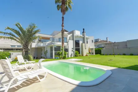 Casa com 6 Quartos à venda, 369m² no Marechal Rondon, Canoas