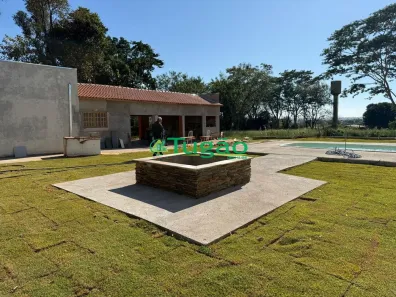 Fazenda/Sítio com 3 Quartos à venda, 180m² no Estância Jóckei Club, São José do Rio Preto