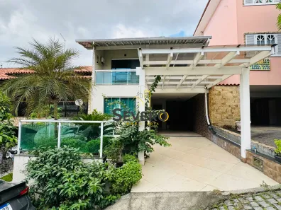 Casa com 3 Quartos à venda, 180m² no Centro, São Gonçalo