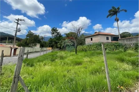 Lote/Terreno à venda, 360m² no Vila Pinheiro, Itatiaia