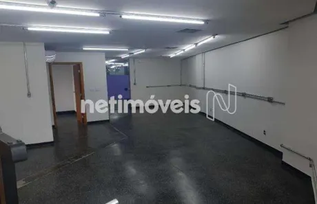 Sala Comercial para alugar, 75m² no Santa Lúcia, Belo Horizonte