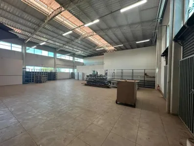 Galpão/Depósito/Armazém para alugar, 410m² no Jardim do Sol, Londrina