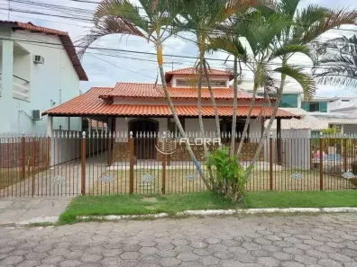 Casa de Condomínio com 5 Quartos à venda, 244m² no Centro, Maricá