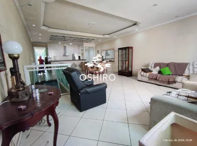 Casa com 5 Quartos à venda, 285m² no Vila Mathias, Santos